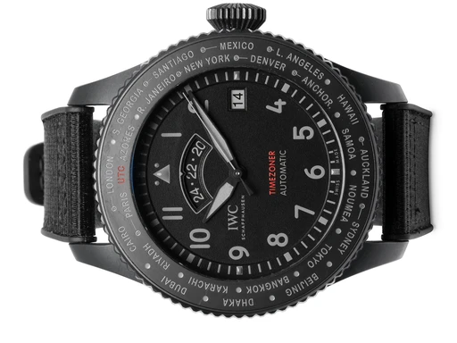 Title: Pilot Worldtimer Top Gun
Brand: IWC
Model: Pilot Worldtimer Top Gun
Ref: IW395505
Category: Pilot
Diameter: 45mm
Functions: Verdensur, Dato
Year: 2022
Price: 131500
Condition: undefined
Dial Color: Sort
Strap: Stof
Case material: Andet
Gender: Herre
Match: 100.0%
Billedet er ejet af Hvelplund (102463) Et IWC ur