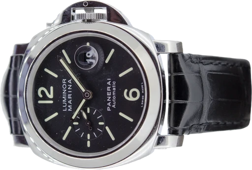 Titel: Luminor Marina
Mærke: Panerai
Model: Luminor Marina
Ref.: PAM00104
Årgang: 2016
Tilbehør: Boks og Papirer
Stand: 8.5 (Brugt)
Pris: 39.500 kr.
Diameter: 44mm
Funktioner: Dato
Skivefarve: Sort
Rem: Læder
Kassemateriale: Stål
Kategori: Sport
Køn: Herre
Match: 100.0%
Billedet ejes af Hvelplund (1187997) Et Panerai ur
