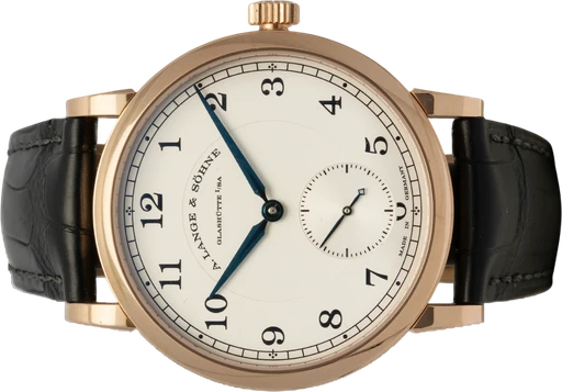 Titel: A. Lange&Söhne 1815 (Nyhed)
Mærke: A. Lange & Söhne
Model: 1815
Ref.: 235.032
Årgang: 2022
Tilbehør: Boks og Papirer
Stand: 10.0 (Nyt)
Pris: 180.000 kr.
Diameter: 39mm
Funktioner:
Skivefarve: Hvid
Rem: Læder
Kassemateriale: Guld
Kategori: Dress
Køn: Herre
Match: 100.0%
Billedet ejes af Hvelplund (1167733) Et A. Lange & Söhne ur