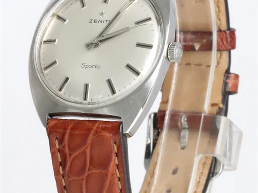 Title: Sporto
Brand: Zenith
Model: Sporto
Ref: KU2694
Category: Dress
Diameter: 33mm
Functions: 
Year: 1970
Price: 4000
Condition: undefined
Dial Color: Hvid
Strap: Læder
Case material: Stål
Gender: Herre
Match: 100.0%
Billedet er ejet af Krognos (136024) Et Zenith ur