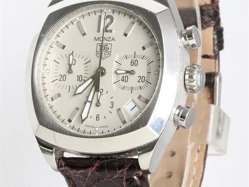 Title: Monza
Brand: Tag Heuer
Model: Monza
Ref: KU3702 / CR2114-0
Category: Racing
Diameter: 38mm
Functions: Kronograf, Dato
Year: 2000
Price: 18800
Condition: 6.0
Dial Color: Hvid
Strap: Læder
Case material: Stål
Gender: Herre
Match: 100.0%
Billedet er ejet af Krognos (102353) Et Tag Heuer ur