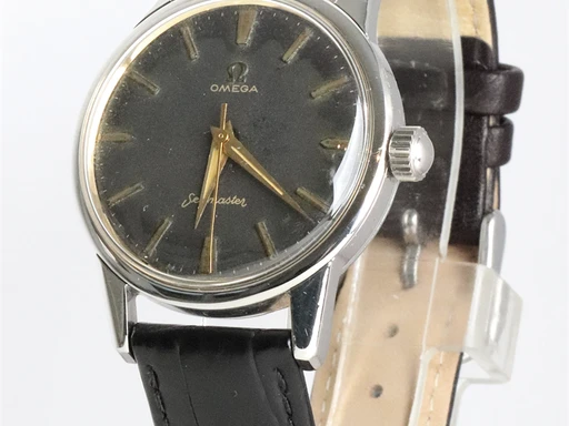 Title: Seamaster
Brand: Omega
Model: Seamaster
Ref: KU37650
Category: Dress
Diameter: 35mm
Functions: Dato
Year: 1960
Price: 7600
Condition: undefined
Dial Color: Sort
Strap: Læder
Case material: Stål
Gender: Herre
Match: 100.0%
Billedet er ejet af Krognos (102359) Et Omega ur