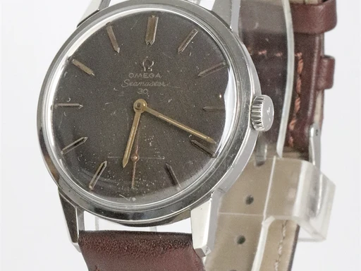 Title: Seamaster 30
Brand: Omega
Model: Seamaster 30
Ref: KU3714
Category: Dress
Diameter: 35mm
Functions: 
Year: 1960
Price: 7600
Condition: undefined
Dial Color: Sort
Strap: Læder
Case material: Stål
Gender: Herre
Match: 100.0%
Billedet er ejet af Krognos (136083) Et Omega ur