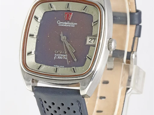 Title: constellation Electronic F300
Brand: Omega
Model: Constellation Electronic F300
Ref: KU3571
Category: Dress
Diameter: 36mm
Functions: Dato
Year: 1970
Price: 6500
Condition: undefined
Dial Color: Brun
Strap: Læder
Case material: Stål
Gender: Unisex
Match: 100.0%
Billedet er ejet af Krognos (102340) Et Omega ur