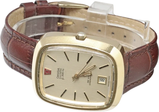 Title: F300 De Ville
Brand: Omega
Model: F300 De Ville
Ref: KU5027
Category: Dress
Diameter: 36mm
Functions: Dato
Year: 1970
Price: 6000
Condition: 6.0
Dial Color: Gul
Strap: Læder
Case material: Guld
Gender: Herre
Match: 100.0%
Billedet er ejet af Krognos (142144) Et Omega ur