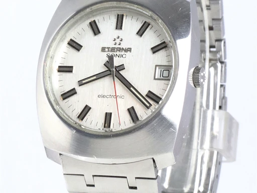 Title: Sonic Electronic
Brand: Eterna
Model: Sonic Electronic
Ref: KU3236
Category: Dress
Diameter: 36mm
Functions: Dato
Year: 1970
Price: 4000
Condition: 6.0
Dial Color: Sølv
Strap: Metal
Case material: Stål
Gender: Herre
Match: 100.0%
Billedet er ejet af Krognos (102328) Et Eterna ur