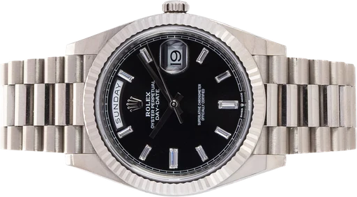 Titel: Day-Date 40 af 18 kt. hvidguld med diamantindeks, ref. 228239 (Nyhed)
Mærke: Rolex
Model: Day-Date 40
Ref.: 228239
Årgang:
Tilbehør:
Pris: 200.000 kr.
Diameter: 40mm
Funktioner: Dato, Ugedag
Skivefarve: Sort
Rem: Metal
Kassemateriale: Guld
Kategori: Dress
Køn: Herre
Match: 100.0%
Billedet ejes af Lauritz (1152295) Et Rolex ur