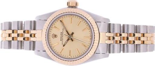 Title: Oyster Perpetual Datejust damearmbåndsur, stål og 18 kt guld (New)
Brand: Rolex
Model: Oyster Perpetual Datejust
Ref: 69173
Category: Dress
Diameter: 26mm
Functions: Dato
Year:
Price: 42000
Condition: 8.0
Dial Color: Gul
Strap: Metal
Case material: Stål
Gender: Dame
Match: 100.0%
Billedet er ejet af Lauritz (644120) Et Rolex ur