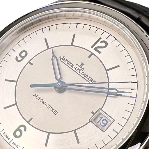 Title: Master Control Date - Sectordial
Brand: Jaeger-LeCoultre
Model: Master Control Date - Sectordial
Ref: Q1548530
Category: Dress
Diameter: 39mm
Functions: Dato
Year: 2017
Price: 48000
Condition: 9.0
Dial Color: Sølv
Strap: Læder
Case material: Stål
Gender: Herre
Match: 100.0%
Billedet er ejet af Limited Watches (441295) Et Jaeger-LeCoultre ur