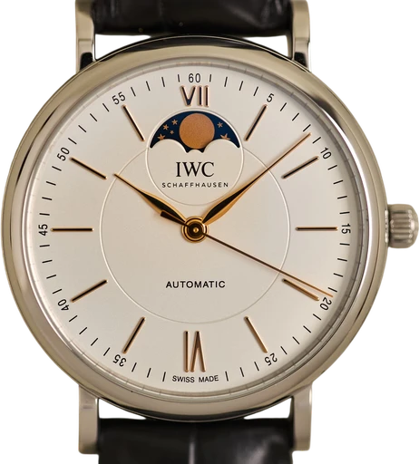 Titel: Portofino Aut. Moonphase - 40 mm. IWC Garanti til 10/2030. Nye remme. (Nyhed)
Mærke: IWC
Model: Portofino Automatic Moon Phase IW459401
Ref.: IW459401
Kategori: Dress
Diameter: 40mm
Funktioner: Månefase
Årgang: 2022
Pris: 40000
Stand: 9.0 (Brugt)
Skivefarve: Sølv
Rem: Læder
Kassemateriale: Stål
Køn: Herre
Match: 100.0%
Billedet ejes af Limited Watches (945410) Et IWC ur