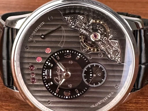 Title: Pano Inverse 40mm.
Brand: Glashütte Original
Model: Pano Inverse
Ref: null
Category: Dress
Diameter: 40mm
Functions: Tourbillon
Year: null
Price: 58000
Condition: undefined
Dial Color: Sort
Strap: Læder
Case material: Stål
Gender: Herre
Match: 100.0%
Billedet er ejet af Limited Watches (184850) Et Glashütte Original ur