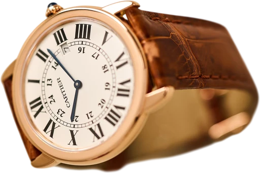 Titel: Ronde Solo W6701008 i rosaguld og stål (Nyhed)
Mærke: Cartier
Model: Ronde Solo
Ref.: W6701008
Årgang: 2018
Tilbehør: Boks og Papirer
Stand: 9.0 (Brugt)
Pris: 34.500 kr.
Diameter: 36mm
Funktioner: Dato
Skivefarve: Sølv
Rem: Læder
Kassemateriale: Guld
Kategori: Dress
Køn: Unisex
Match: 100.0%
Billedet ejes af Limited Watches (1208193) Et Cartier ur