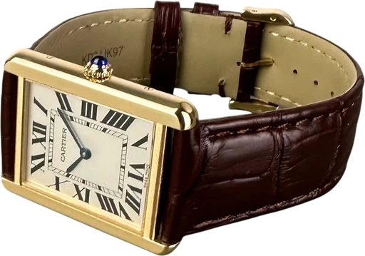 Title: Tank Solo - 27x35 mm - large - Med 2 nye remme.
Brand: Cartier
Model: Tank Solo
Ref: W1018855
Category: Dress
Diameter: 27mm
Functions: Dato
Year: 2014
Price: 40000
Condition: 9.0
Dial Color: Hvid
Strap: Læder
Case material: Guld
Gender: Dame
Match: 100.0%
Billedet er ejet af Limited Watches (536712) Et Cartier ur