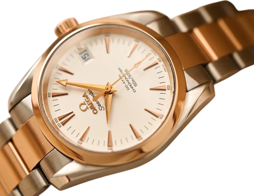 Titel: Seamaster Aqua Terra - 36 mm (Nyhed)
Mærke: Omega
Model: Seamaster Aqua Terra
Ref.: 2304.30.00
Årgang: 2006
Tilbehør: Boks og Papirer
Stand: 9.0 (Brugt)
Pris: 32.000 kr.
Diameter: 36mm
Funktioner: Dato
Skivefarve: Hvid
Rem: Metal
Kassemateriale: Stål
Kategori: Dress
Køn: Herre
Match: 100.0%
Billedet ejes af Limited Watches (1058116) Et Omega ur