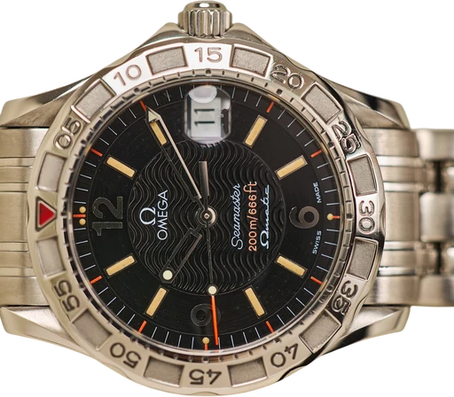 Titel: Seamaster - Omegamatic. Hybrid Autoquartz. 36 mm.
Mærke: Omega
Model: Seamaster Omegamatic
Ref.: 2516.50.00
Årgang: 1995
Tilbehør: Boks og Papirer
Stand: 8.0 (Brugt)
Pris: 21.000 kr.
Diameter: 36mm
Funktioner: Dato
Skivefarve: Sort
Rem: Metal
Kassemateriale: Stål
Kategori: Dykker
Køn: Herre
Match: 100.0%
Billedet ejes af Limited Watches (945405) Et Omega ur