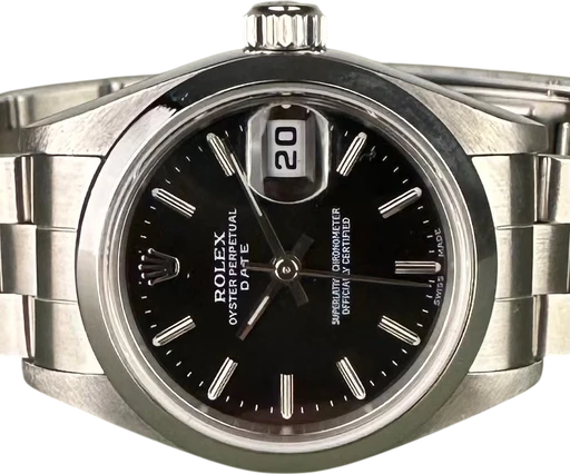 Title: Oyster Perpetual Date - 26 mm
Brand: Rolex
Model: Oyster Perpetual Date
Ref: 79160
Category: Dress
Diameter: 26mm
Functions: Dato
Year: 2005
Price: 36000
Condition: 8.0
Dial Color: Sort
Strap: Metal
Case material: Stål
Gender: Dame
Match: 100.0%
Billedet er ejet af Limited Watches (328277) Et Rolex ur