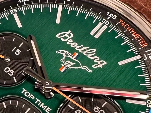 Title: Too Time Ford Mustang - 42 mm (New)
Brand: Breitling
Model: Top Time Ford Mustang
Ref: null
Category: Racing
Diameter: 42mm
Functions: Kronograf
Year: null
Price: 32000
Condition: undefined
Dial Color: Grøn
Strap: Læder
Case material: Stål
Gender: Herre
Match: 100.0%
Billedet er ejet af Limited Watches (411275) Et Breitling ur