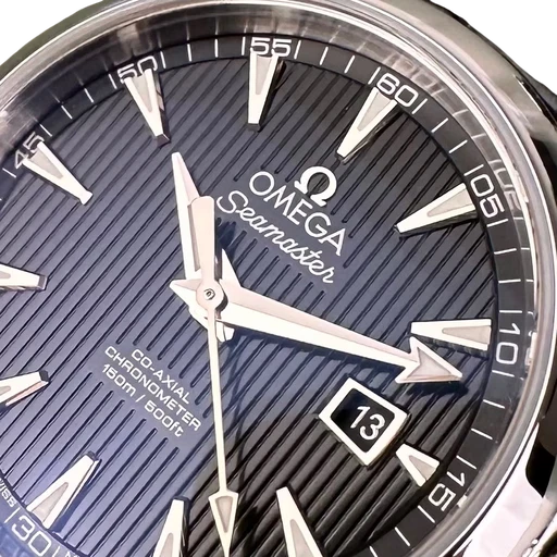 Title: Seamaster Aqua Terra - 34 mm - Nye remme.
Brand: Omega
Model: Seamaster Aqua Terra
Ref: 231.13.34.20.01.001
Category: Dress
Diameter: 34mm
Functions: Dato
Year: 2017
Price: 25000
Condition: 9.0
Dial Color: Sort
Strap: Læder
Case material: Stål
Gender: Herre
Match: 100.0%
Billedet er ejet af Limited Watches (603721) Et Omega ur