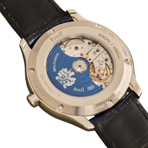Title: Polo S (New)
Brand: Piaget
Model: Polo S
Ref: G0A43001
Category: Sport
Diameter: 42mm
Functions: Dato
Year: 2019
Price: 59000
Condition: 9.0
Dial Color: Grøn
Strap: Læder
Case material: Stål
Gender: Herre
Match: 100.0%
Billedet er ejet af Limited Watches (869817) Et Piaget ur