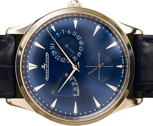 Titel: Master Ultra thin Reserve de Marche. Garanti 06/27. 2 nye originale remme.
Mærke: Jaeger-LeCoultre
Model: Master Ultra Thin Reserve de Marche
Ref.: Q1378480
Årgang: 2019
Tilbehør: Boks og Papirer
Stand: 9.5 (Brugt)
Pris: 55.000 kr.
Diameter: 39mm
Funktioner: Dato
Skivefarve: Blå
Rem: Læder
Kassemateriale: Stål
Kategori: Dress
Køn: Herre
Match: 100.0%
Billedet ejes af Limited Watches (843011) Et Jaeger-LeCoultre ur