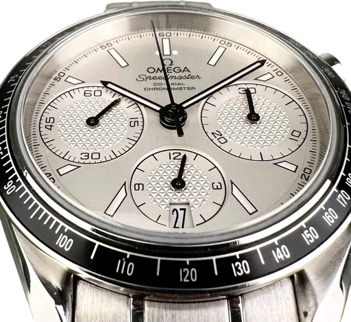 Title: Speedmaster Racing - 40 mm
Brand: Omega
Model: Speedmaster Racing
Ref: 326.30.40.50.02.001
Category: Racing
Diameter: 40mm
Functions: Kronograf, Dato
Year: 2000
Price: 27000
Condition: 8.0
Dial Color: Sølv
Strap: Metal
Case material: Stål
Gender: Herre
Match: 100.0%
Billedet er ejet af Limited Watches (681198) Et Omega ur