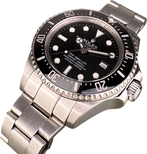 Title: Sea-Dweller - 44 mm. Fast pris.
Brand: Rolex
Model: Sea-Dweller
Ref: 116660
Category: Dykker
Diameter: 44mm
Functions: Dato
Year: 2008
Price: 55000
Condition: 7.0
Dial Color: Sort
Strap: Metal
Case material: Stål
Gender: Herre
Match: 100.0%
Billedet er ejet af Limited Watches (876323) Et Rolex ur