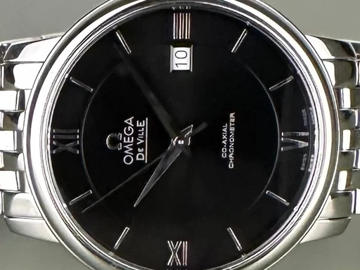 Title: De Ville Prestige Co-Axial - Garanti til 08/2028
Brand: Omega
Model: De Ville Prestige Co-Axial Chronometer
Ref: 424.1
Category: Dress
Diameter: 39mm
Functions: Dato
Year: null
Price: 22000
Condition: undefined
Dial Color: Sort
Strap: Metal
Case material: Stål
Gender: Herre
Match: 100.0%
Billedet er ejet af Limited Watches (328279) Et Omega ur