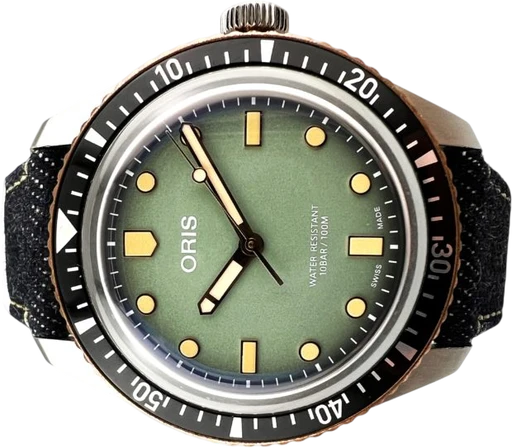 Title: 2229 – X Momotaro “Sixty Five”
Brand: Oris
Model: Oris X Momotaro "Sixty Five"
Ref: 0173377074337
Category: Dykker
Diameter: 41mm
Functions: Dato
Year: 2022
Price: 12995
Condition: 8.0
Dial Color: Grøn
Strap: Andet
Case material: Andet
Gender: Herre
Match: 100.0%
Billedet er ejet af MyWatch (102072) Et Oris ur