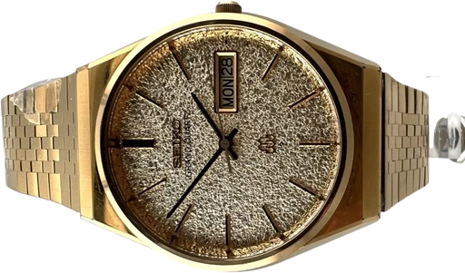 Title: 2234 – Grand Quartz
Brand: Seiko
Model: Grand Seiko
Ref: 9943-8020
Category: Dress
Diameter: 36mm
Functions: Dato, Ugedag
Year: 1976
Price: 3795
Condition: 7.0
Dial Color: Guld
Strap: Metal
Case material: Andet
Gender: Herre
Match: 100.0%
Billedet er ejet af MyWatch (102068) Et Seiko ur