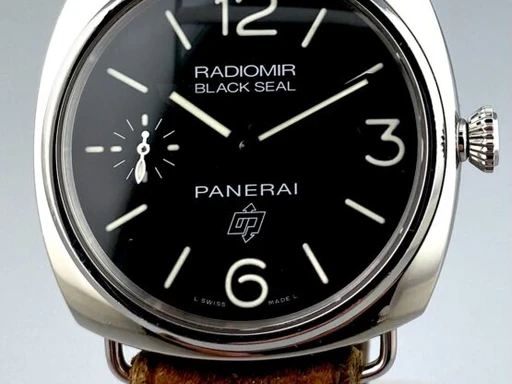 Title: 2183 – Pam 380 Radiomir
Brand: Panerai
Model: Panerai Radiomir
Ref: Pam380
Category: Dress
Diameter: 45mm
Functions: 
Year: 2017
Price: 32995
Condition: undefined
Dial Color: Sort
Strap: Læder
Case material: Stål
Gender: Herre
Match: 100.0%
Billedet er ejet af MyWatch (102088) Et Panerai ur