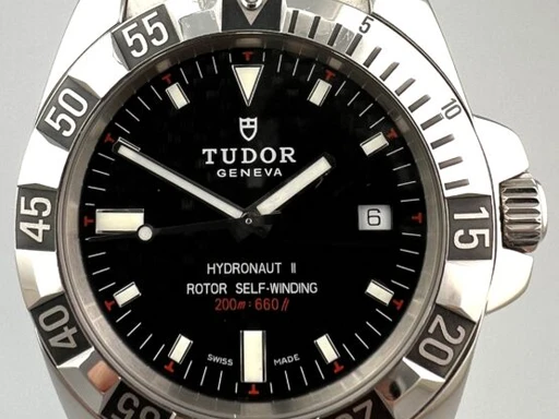 Title: 2228 – Hydronaut II
Brand: Tudor
Model: Tudor Hydronaut II
Ref: 20040
Category: Dykker
Diameter: 41mm
Functions: Dato
Year: 2009
Price: 18495
Condition: 7.0
Dial Color: Sort
Strap: Metal
Case material: Stål
Gender: Herre
Match: 100.0%
Billedet er ejet af MyWatch (102073) Et Tudor ur
