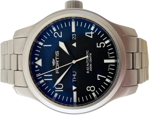 Title: 2232 – B-42
Brand: Fortis
Model: Fortis B-42
Ref: 655.10.158
Category: Pilot
Diameter: 42mm
Functions: Dato, Ugedag
Year: 2012
Price: 6995
Condition: 9.0
Dial Color: Sort
Strap: Metal
Case material: Stål
Gender: Herre
Match: 100.0%
Billedet er ejet af MyWatch (102067) Et Fortis ur