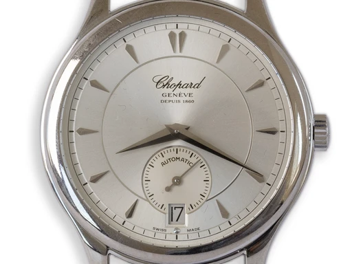 Title: L.U.C 16/1860
Brand: Chopard
Model: L.U.C 16/1860
Ref: 16/1860
Category: Dress
Diameter: 36mm
Functions: Dato
Year: 2006
Price: 85000
Condition: undefined
Dial Color: Sølv
Strap: Læder
Case material: Guld
Gender: Herre
Match: 100.0%
Billedet er ejet af Ole Mathiesen (154626) Et Chopard ur