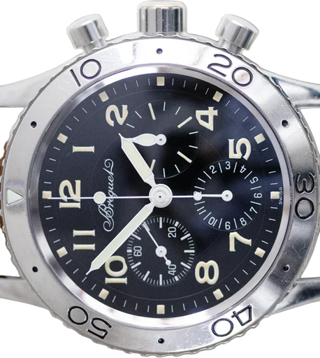 Titel: Type XX (Nyhed)
Mærke: Breguet
Model: Type XX
Ref.: 3800
Årgang: 1990
Tilbehør:
Pris: 48.500 kr.
Diameter: 39mm
Funktioner: Kronograf, Dato
Skivefarve: Sort
Rem: Læder
Kassemateriale: Stål
Kategori: Pilot
Køn: Herre
Match: 100.0%
Billedet ejes af Ole Mathiesen (1024144) Et Breguet ur