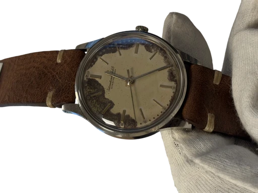 Et IWC ur