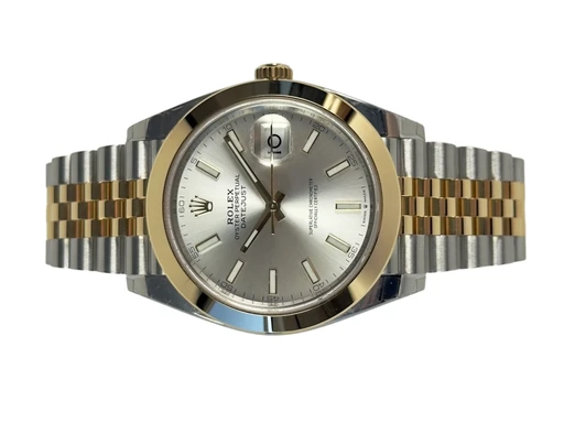 Title: Datejust 126303
Brand: Rolex
Model: Datejust
Ref: 126303
Category: Dress
Diameter: 41mm
Functions: Dato
Year: 2021
Price: 100000
Condition: undefined
Dial Color: Sølv
Strap: Metal
Case material: Guld
Gender: Herre
Match: 100.0%
Billedet er ejet af Stæhr Preowned (285754) Et Rolex ur