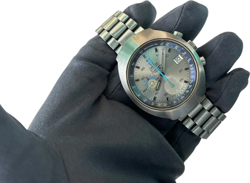 Titel: Speedmaster Mark III Ref. ST 176.0002 fra 1971
Mærke: Omega
Model: Speedmaster Mark III
Ref.: ST 176.0002
Årgang: 1971
Tilbehør: Boks
Stand: 9.5 (Brugt)
Pris: 33.500 kr.
Diameter:
Funktioner: Kronograf, Dato
Skivefarve: Grå
Rem: Metal
Kassemateriale: Stål
Kategori: Racing
Køn: Herre
Match: 100.0%
Billedet ejes af Studts Vintage (1118764) Et Omega ur