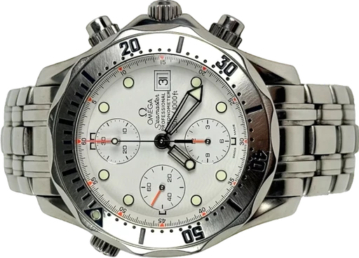 Title: Seamaster Chronograph 2598.20.00
Brand: Omega
Model: Seamaster Chronograph
Ref: 2598.20.00
Category: Dykker
Diameter: 41mm
Functions: Kronograf, Dato
Year: 2000
Price: 20000
Condition: 8.5
Dial Color: Hvid
Strap: Metal
Case material: Stål
Gender: Herre
Match: 100.0%
Billedet er ejet af Stæhr Preowned (521475) Et Omega ur