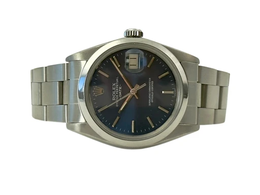 Title: Date 1500
Brand: Rolex
Model: Date
Ref: 1500
Category: Dress
Diameter: 34mm
Functions: Dato
Year: 1968
Price: 31000
Condition: undefined
Dial Color: Blå
Strap: Metal
Case material: Stål
Gender: Herre
Match: 100.0%
Billedet er ejet af Stæhr Preowned (172084) Et Rolex ur