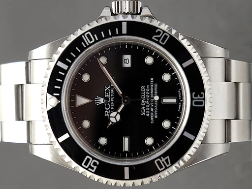 Title: Sea-Dweller
Brand: Rolex
Model: Sea-Dweller
Ref: 16600
Category: Dykker
Diameter: 40mm
Functions: Dato
Year: 2003
Price: 62995
Condition: undefined
Dial Color: Sort
Strap: Metal
Case material: Stål
Gender: Herre
Match: 100.0%
Billedet er ejet af TimeToWatch (293661) Et Rolex ur