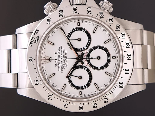 Title: Daytona
Brand: Rolex
Model: Daytona
Ref: 16520
Category: Racing
Diameter: 40mm
Functions: Kronograf
Year: 1997
Price: 199995
Condition: undefined
Dial Color: Hvid
Strap: Metal
Case material: Stål
Gender: Herre
Match: 100.0%
Billedet er ejet af TimeToWatch (101985) Et Rolex ur