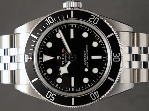 Title: Black Bay Monochrome
Brand: Tudor
Model: Black Bay Monochrome
Ref: M7941A1A0NU
Category: Dykker
Diameter: 41mm
Functions: Dato
Year: 2025
Price: 29995
Condition: undefined
Dial Color: Sort
Strap: Metal
Case material: Stål
Gender: Herre
Match: 100.0%
Billedet er ejet af TimeToWatch (341207) Et Tudor ur