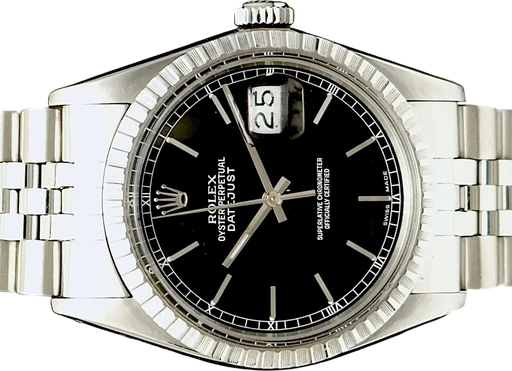 Titel: Datejust 36 mm
Mærke: Rolex
Model: Datejust 36 mm
Ref.: 16030
Årgang: 1989
Tilbehør: Boks og Papirer
Stand: 8.5 (Brugt)
Pris: 38.995 kr.
Diameter: 36mm
Funktioner: Dato
Skivefarve: Sort
Rem: Metal
Kassemateriale: Stål
Kategori: Dress
Køn: Herre
Match: 100.0%
Billedet ejes af TimeToWatch (1024224) Et Rolex ur