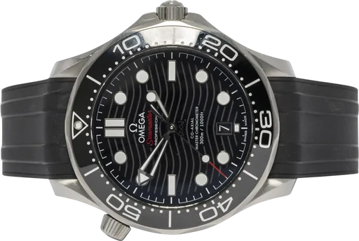 Title: Seamaster Diver 300 42, Sort, Stål, Gummi
Brand: Omega
Model: Omega Seamaster Diver 300m
Ref: 210.32.42.20.01.001
Category: Dykker
Diameter: 42mm
Functions: Dato
Year: 2020
Price: 34900
Condition: 7.0
Dial Color: Sort
Strap: Gummi
Case material: Stål
Gender: Herre
Match: 100.0%
Billedet er ejet af Urhandleren (405948) Et Omega ur