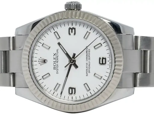 Title: Oyster Perpetual 31, Hvid, Stål, Oyster (New)
Brand: Rolex
Model: Oyster Perpetual
Ref: 177234
Category: Dress
Diameter: 31mm
Functions:
Year: 2011
Price: 49900
Condition: 7.0
Dial Color: Hvid
Strap: Metal
Case material: Stål
Gender: Unisex
Match: 100.0%
Billedet er ejet af Urhandleren (556741) Et Rolex ur