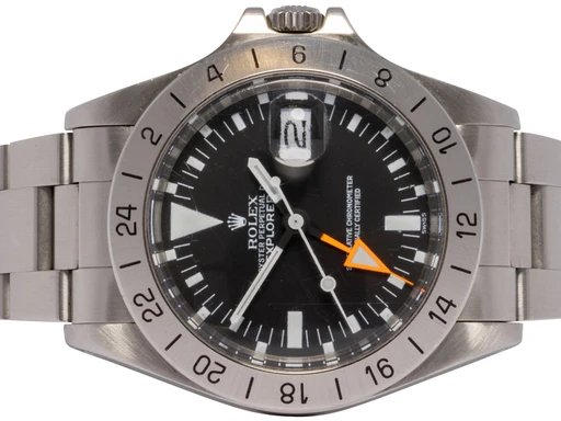 Title: Explorer II 40, Sort, Stål
Brand: Rolex
Model: Explorer II
Ref: 1655
Category: Sport
Diameter: 40mm
Functions: GMT, Dato
Year: 1976
Price: 169900
Condition: 8.0
Dial Color: Sort
Strap: Metal
Case material: Stål
Gender: Herre
Match: 100.0%
Billedet er ejet af Urhandleren (102513) Et Rolex ur