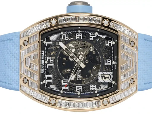 Title: RM010, Customized Baguette (New)
Brand: Richard Mille
Model: RM010
Ref: RM010
Category: Skeleton
Diameter: 48mm
Functions: Dato
Year: 2025
Price: null
Condition: undefined
Dial Color: Sort
Strap: Andet
Case material: Guld
Gender: Herre
Match: 100.0%
Billedet er ejet af Urhandleren (433133) Et Richard Mille ur