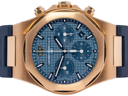 Title: Girard Perregaux Laureato Chronograph 42, Blå, Roseguld, Gummi
Brand: Girard-Perregaux
Model: Laureato
Ref: 81020-52-432-BB4A
Category: Racing
Diameter: 42mm
Functions: Kronograf, Dato
Year: null
Price: 229900
Condition: undefined
Dial Color: Blå
Strap: Gummi
Case material: Guld
Gender: Herre
Match: 100.0%
Billedet er ejet af Urhandleren (102503) Et Girard-Perregaux ur