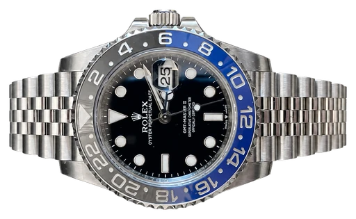 Titel: GMT-Master 126710BLNR (Batgirl)
Mærke: Rolex
Model: GMT-Master 126710BLNR
Ref.: 126710BLNR
Årgang: 2020
Tilbehør: Boks og Papirer
Stand: 9.0 (Brugt)
Pris: 115.995 kr.
Diameter:
Funktioner: GMT, Dato
Skivefarve: Sort
Rem: Metal
Kassemateriale: Stål
Kategori: Pilot
Køn: Herre
Match: 100.0%
Billedet ejes af Urbørsen (323033) Et Rolex ur