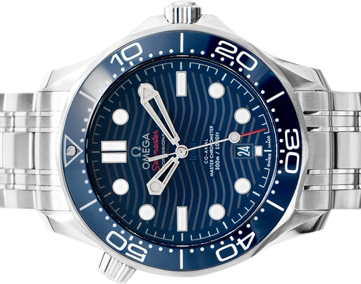 Titel: Seamaster Diver 300 210.30.42.20.03.001
Mærke: Omega
Model: Seamaster Diver 300
Ref.: 210.30.42.20.03.001
Årgang: 2024
Tilbehør: Boks og Papirer
Stand: 10.0 (Nyt)
Pris: 38.500 kr.
Diameter: 42mm
Funktioner: Dato
Skivefarve: Blå
Rem: Metal
Kassemateriale: Stål
Kategori: Dykker
Køn: Herre
Match: 100.0%
Billedet ejes af Urbørsen (102243) Et Omega ur